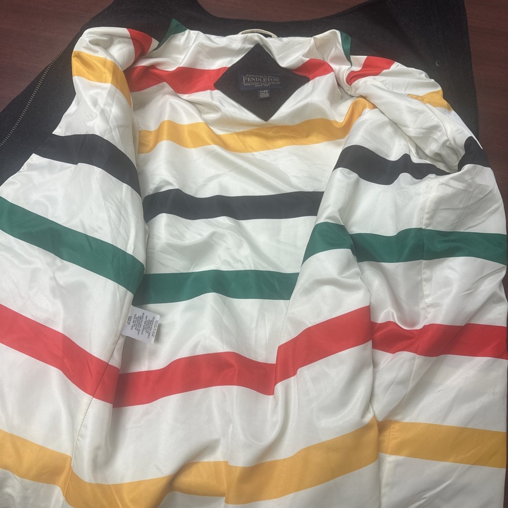 Pendleton Wool Striped Interior Toggle Coat Women… - image 5